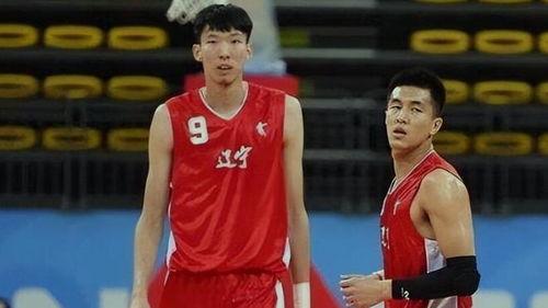 郭艾伦周琦最新爆料,揭秘篮球赛场背后的故事与真相